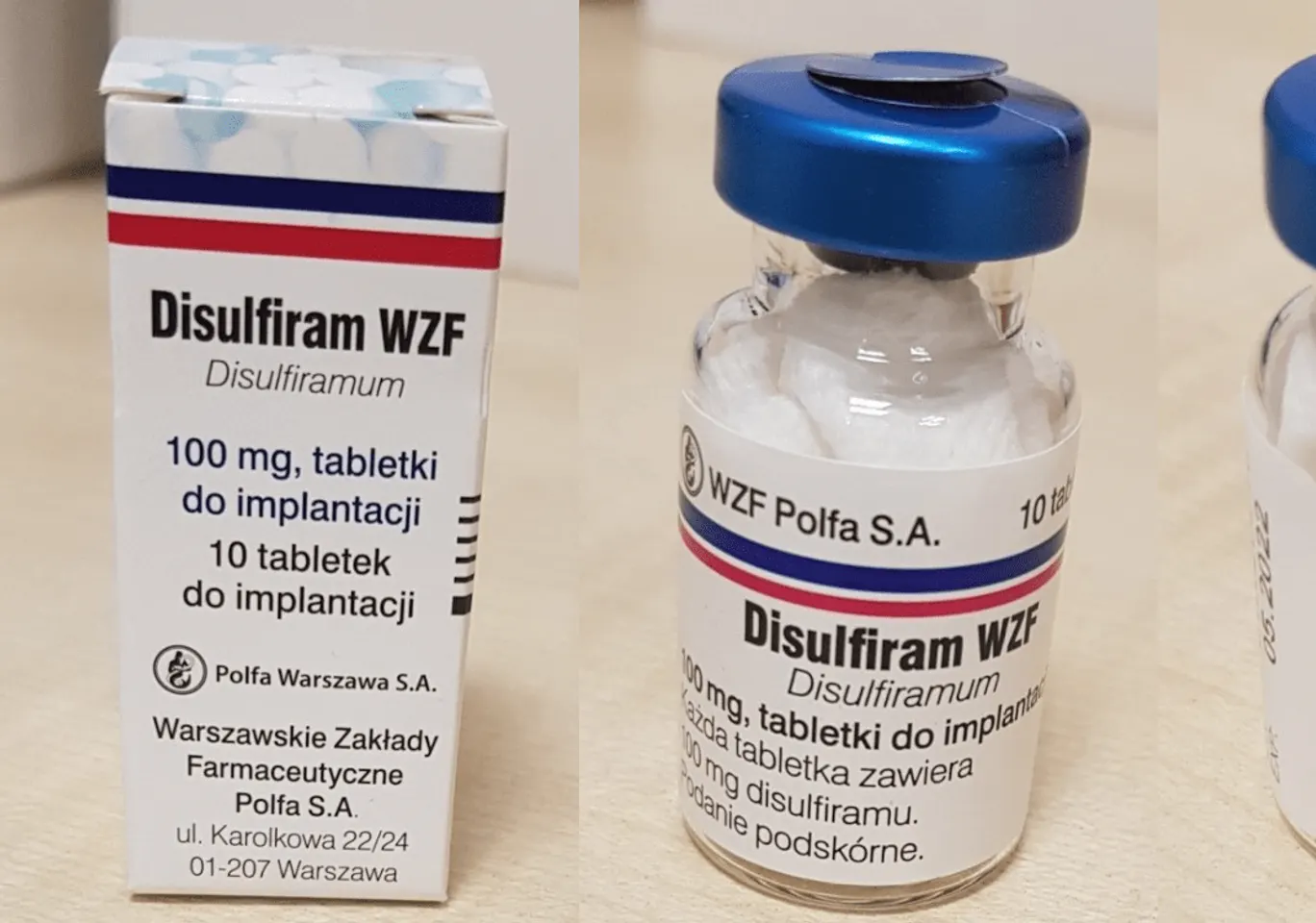 Wszywka alkoholowa Esperal Karpacz: fiolka disulfiramu obok opakowania leku